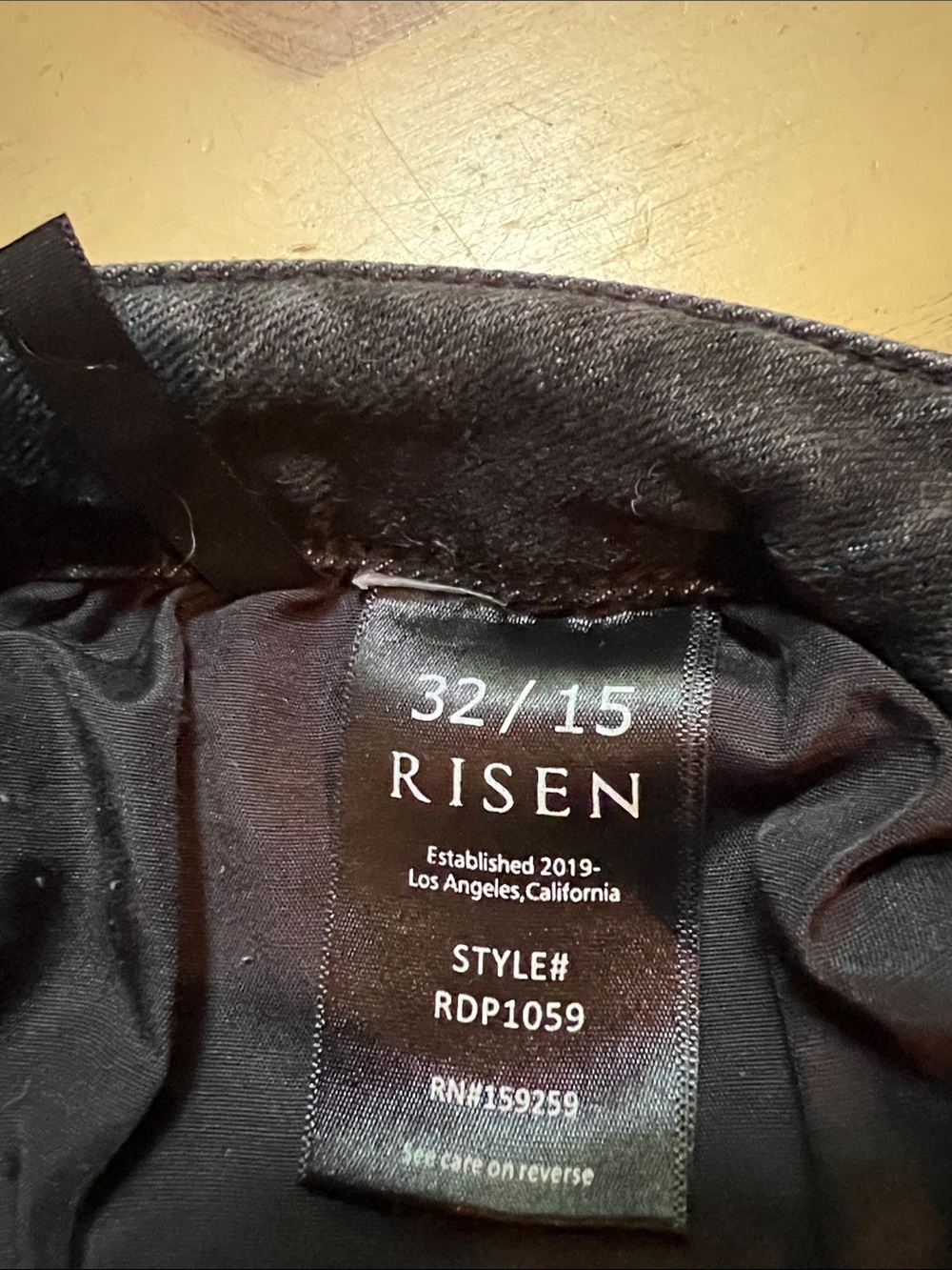 RISEN WASHED RELAXED FIT STRAIGHT FRAYED HEM SIZE 32/15 JEANS - Picture 6 of 6